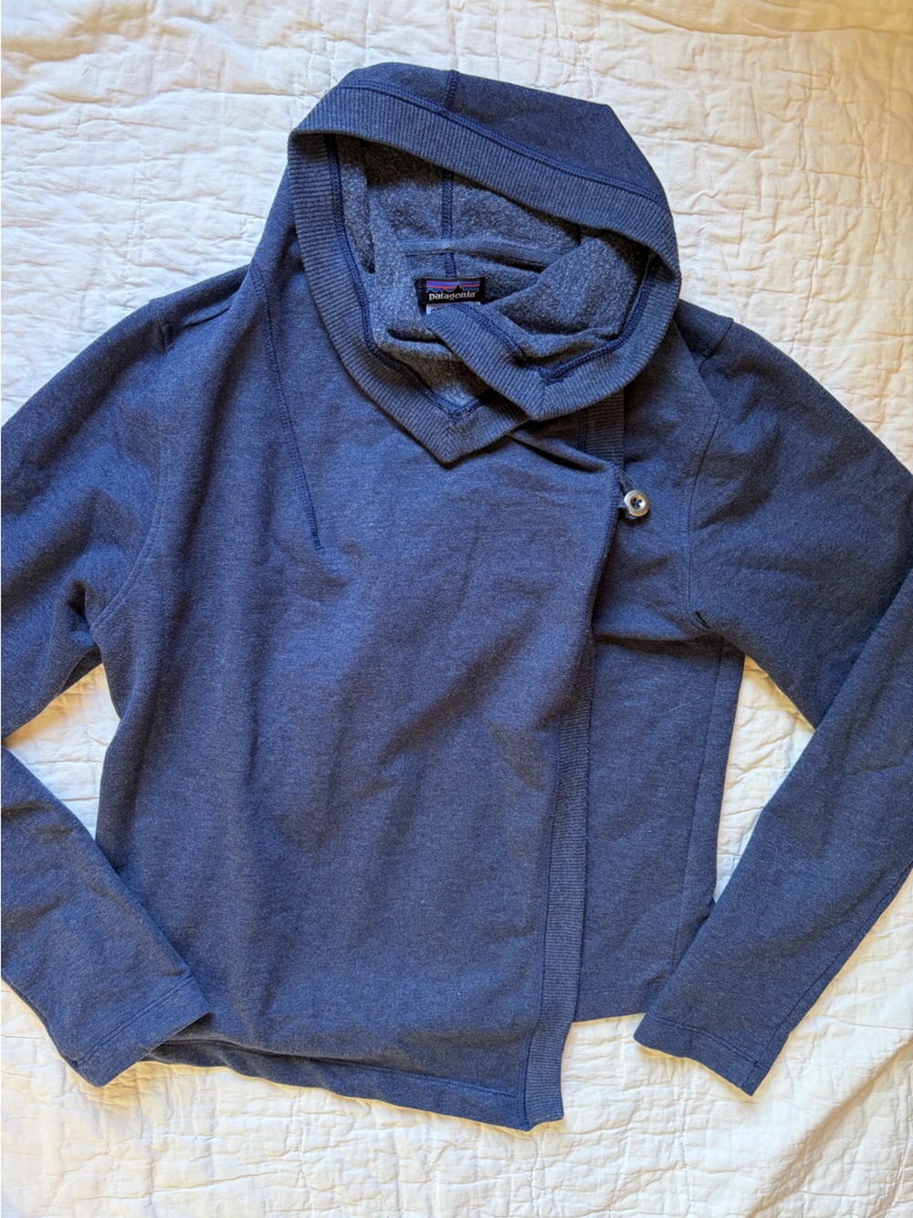 Patagonia Dark Blue Shawl Collar sweatshirt
